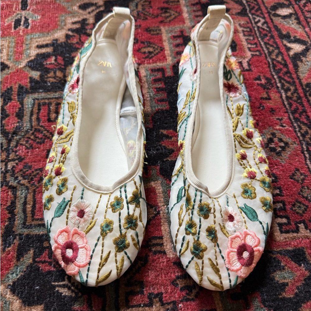 Zara Floral Embroidered Flats